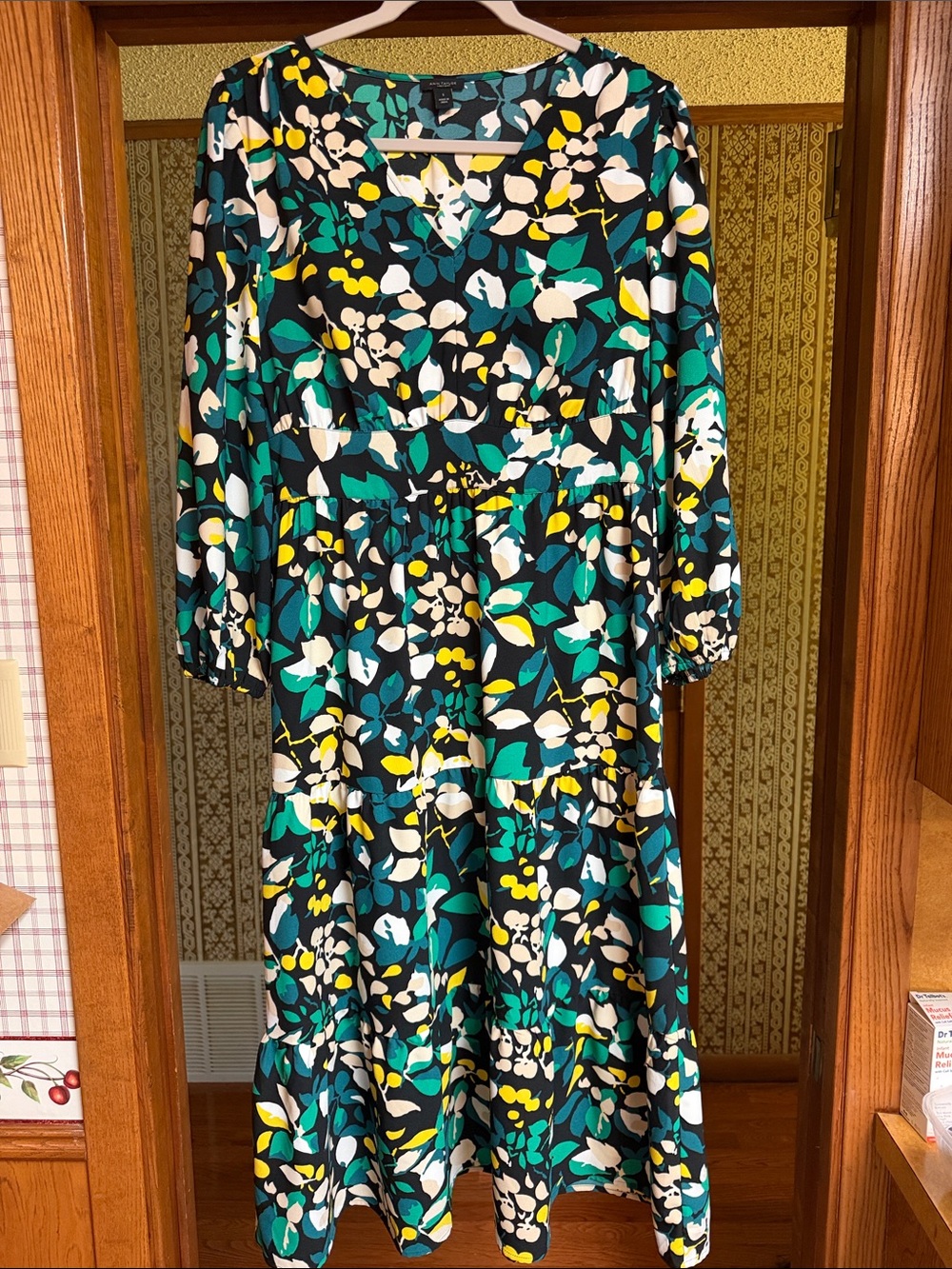 Ann Taylor- Floral Midi Dress